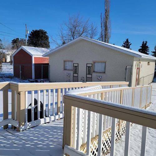 4910 53 Street, Grimshaw, AB - Outdoor With Exterior
