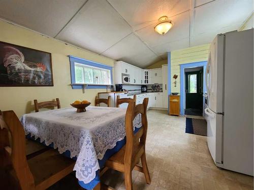 850070 743 Highway, Rural Northern Lights, County Of, AB - Indoor Photo Showing Dining Room