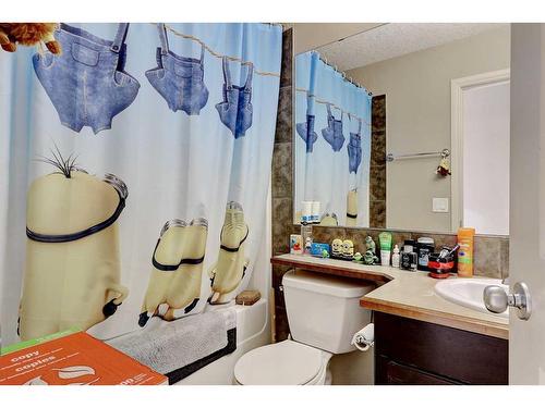 9073 131 Avenue, Grande Prairie, AB - Indoor Photo Showing Bathroom