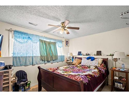 7306 99 Street, Grande Prairie, AB - Indoor Photo Showing Bedroom