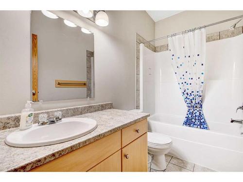 101-105, 201-205, 301-305-9225 93 Avenue, Grande Prairie, AB - Indoor Photo Showing Bathroom