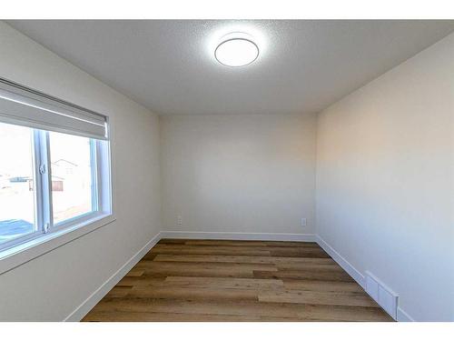 13054 Royal Blvd, Grande Prairie, AB - Indoor Photo Showing Other Room