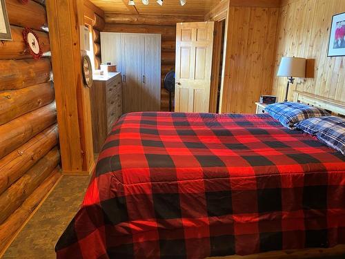 773012-54 Range Road, Rural Spirit River No. 133, M.D. Of, AB - Indoor Photo Showing Bedroom