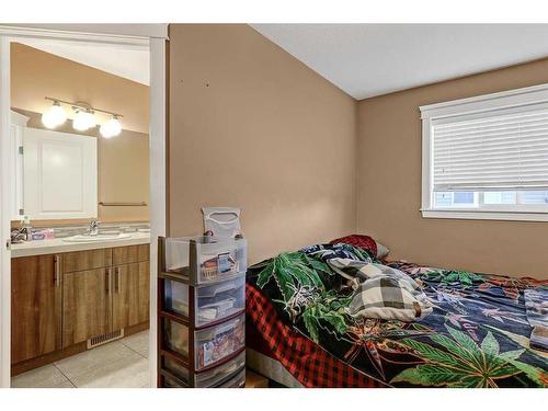 12605 103B Street, Grande Prairie, AB - Indoor Photo Showing Bedroom