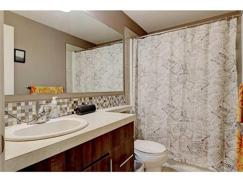 12605 103B Street, Grande Prairie, AB - Indoor Photo Showing Bathroom
