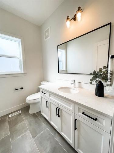 14700 107 Street, Rural Grande Prairie No. 1, County Of, AB - Indoor Photo Showing Bathroom