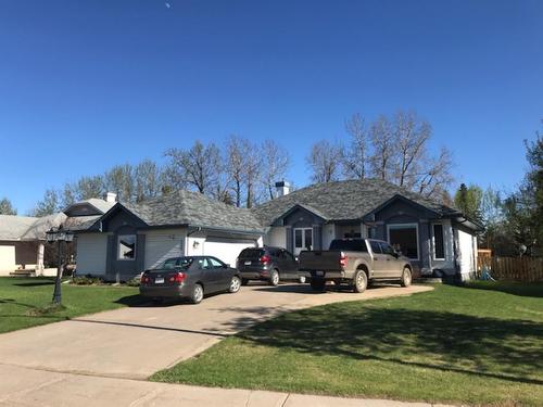 4449 Silverwood Crescent, High Prairie, AB - Outdoor With Facade