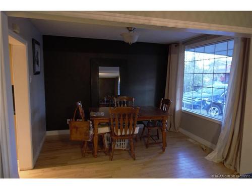 4924 58 Avenue, High Prairie, AB - Indoor Photo Showing Dining Room