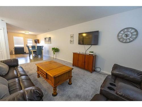 126-9105 91St, Grande Prairie, AB - Indoor Photo Showing Living Room