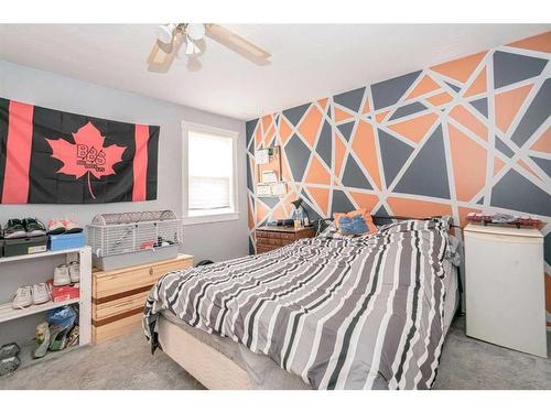 25-842070 Range Road 241, Rural Northern Lights, County Of, AB - Indoor Photo Showing Bedroom