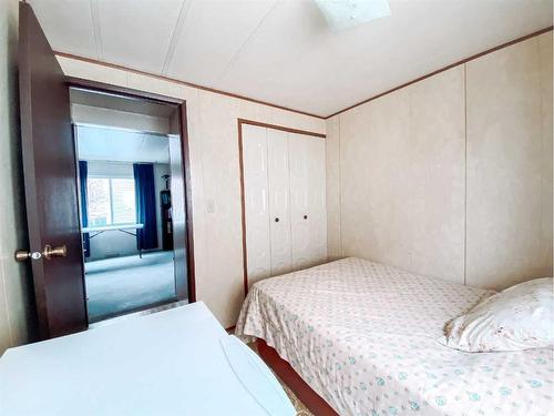 4506 47 Street, Spirit River, AB - Indoor Photo Showing Bedroom