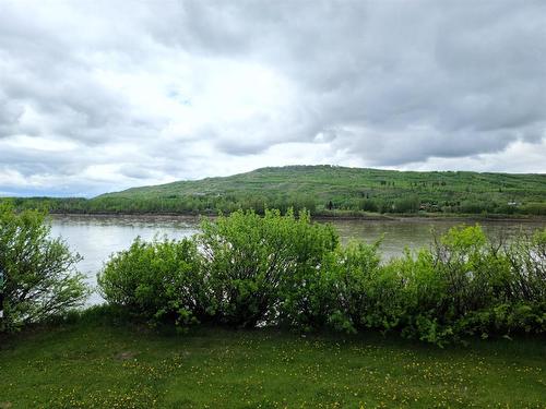 #2, 11019 99 Street, Peace River, AB - Outdoor With View