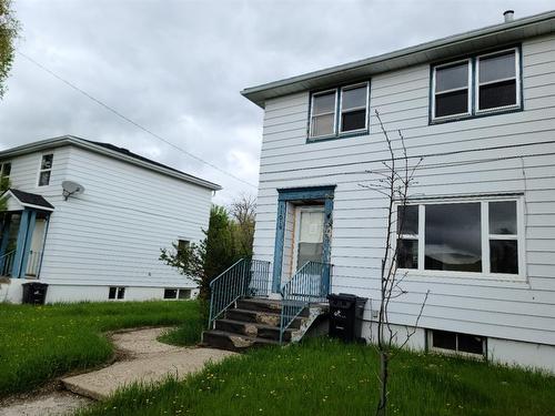 #3, 11019 99 Street, Peace River, AB - Outdoor