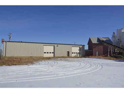 10601 77 Street, Peace River, AB 