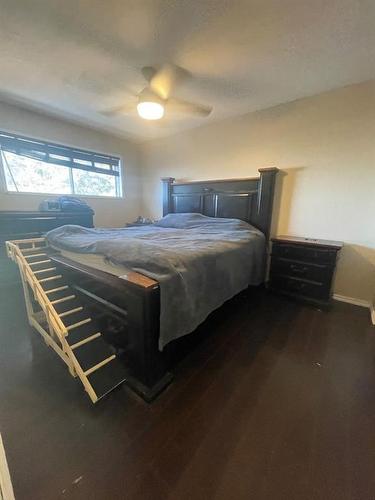 4805 O'Brien Drive, High Prairie, AB - Indoor Photo Showing Bedroom