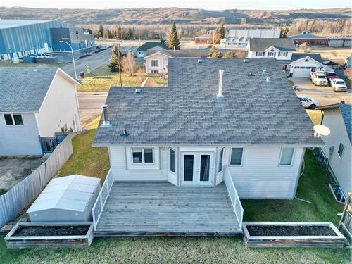 7013 99 Street, Peace River, AB - Outdoor With View