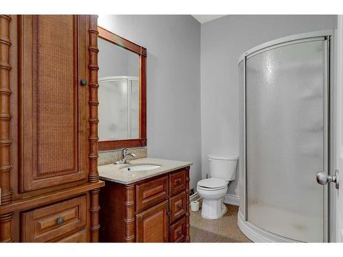 740046 Rr 50, Sexsmith, AB - Indoor Photo Showing Bathroom