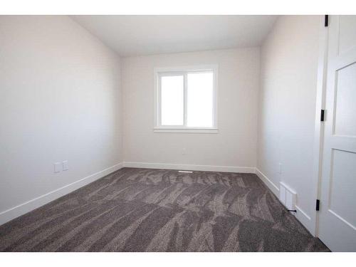 8222 87A Street, Grande Prairie, AB - Indoor Photo Showing Other Room