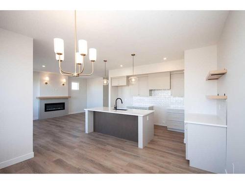 8222 87A Street, Grande Prairie, AB - Indoor Photo Showing Kitchen With Upgraded Kitchen