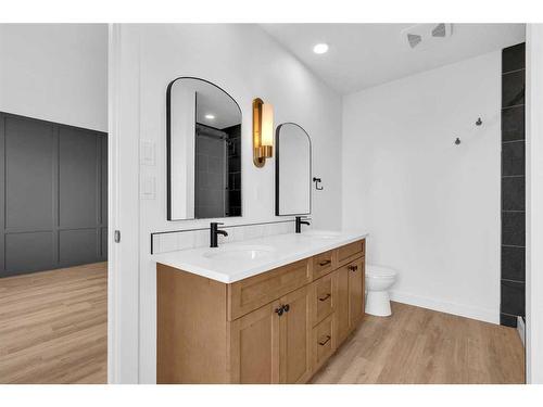 11921 81 Avenue, Grande Prairie, AB - Indoor Photo Showing Bathroom