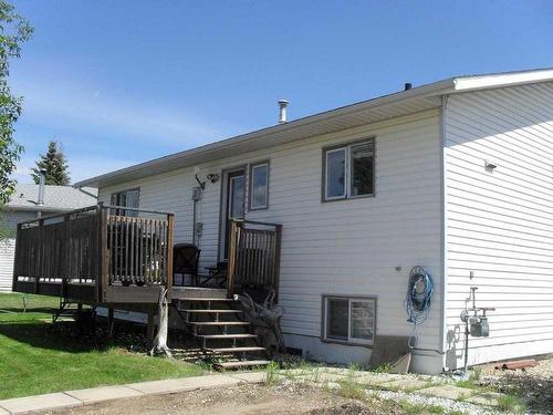 514 4Th Street Ne, Manning, AB - Outdoor With Deck Patio Veranda With Exterior