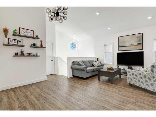 11420 106 Avenue, Grande Prairie, AB - Indoor Photo Showing Living Room