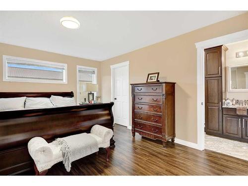 2-100011 Twp 722 Road, Rural Grande Prairie No. 1, County Of, AB - Indoor Photo Showing Bedroom