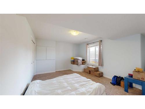 11225 80 Avenue, Grande Prairie, AB - Indoor Photo Showing Bedroom