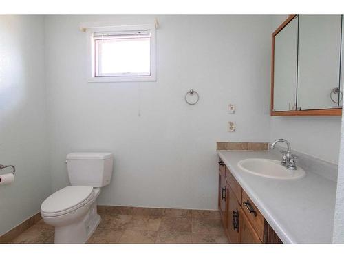 722055 Range Road 43, Rural Grande Prairie No. 1, County Of, AB - Indoor Photo Showing Bathroom