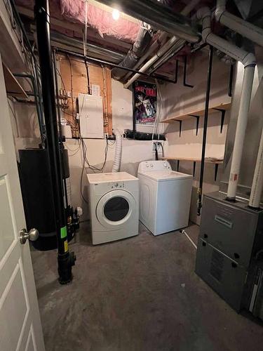11547 75 Avenue, Grande Prairie, AB - Indoor Photo Showing Laundry Room