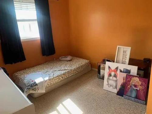 221-10150 121 Avenue, Grande Prairie, AB - Indoor Photo Showing Bedroom