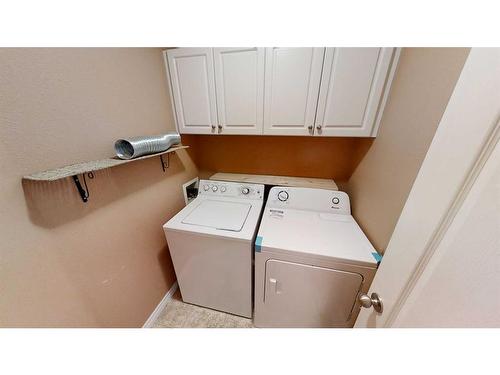 10306 70 Avenue, Grande Prairie, AB - Indoor Photo Showing Laundry Room