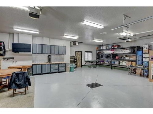 7626 Covington Way, Rural Grande Prairie No. 1, County Of, AB - Indoor Photo Showing Garage