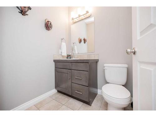 11210 81 Avenue, Grande Prairie, AB - Indoor Photo Showing Bathroom