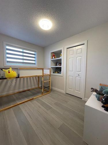 4313-50A Avenue, High Prairie, AB - Indoor Photo Showing Other Room