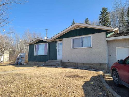 11101 101 Street, Peace River, AB - Outdoor