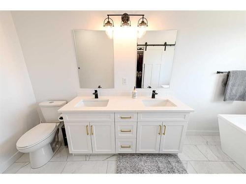 5814 90 Street, Grande Prairie, AB - Indoor Photo Showing Bathroom