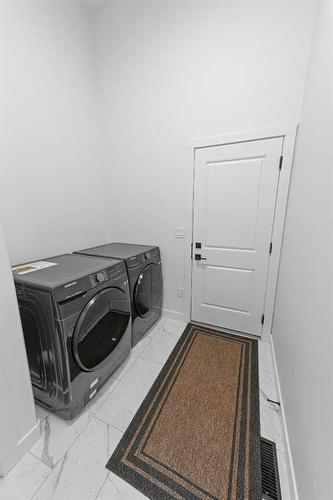 5814 90 Street, Grande Prairie, AB - Indoor Photo Showing Laundry Room