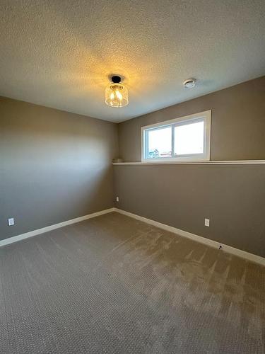 11310 107 Avenue, Grande Prairie, AB - Indoor Photo Showing Other Room