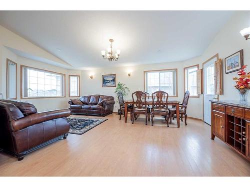 10601 126 Avenue, Grande Prairie, AB - Indoor Photo Showing Living Room