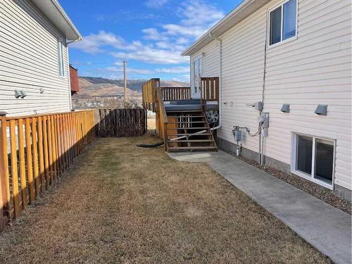 10510 90 Street, Peace River, AB - Outdoor With Exterior