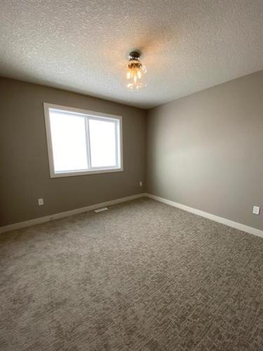 11342 107 Avenue, Grande Prairie, AB - Indoor Photo Showing Other Room
