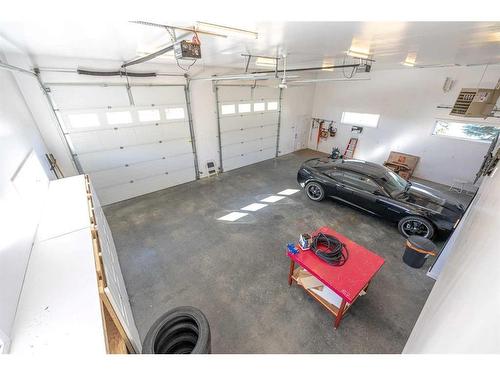 7811 Westminster Way, Rural Grande Prairie No. 1, County Of, AB - Indoor Photo Showing Garage