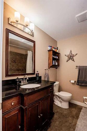 104 843058 Range Road 222, Rural Northern Lights, County Of, AB - Indoor Photo Showing Bathroom