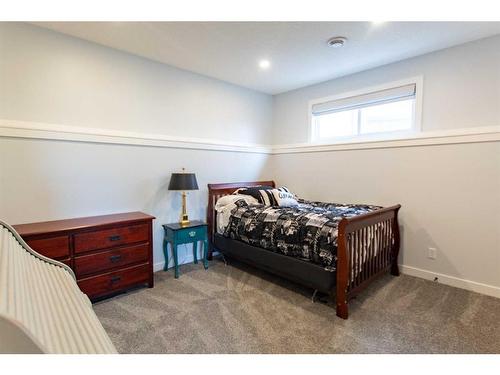 8522 71A Avenue, Grande Prairie, AB - Indoor Photo Showing Bedroom