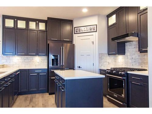 8522 71A Avenue, Grande Prairie, AB - Indoor Photo Showing Kitchen With Upgraded Kitchen