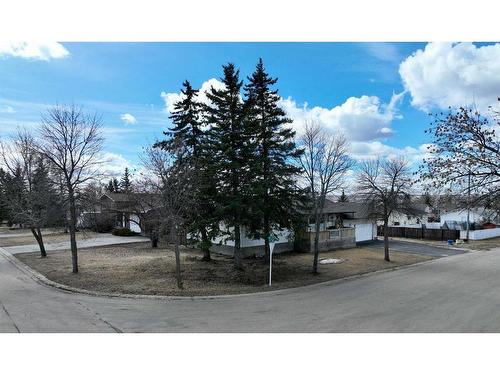 515 7 Avenue, Beaverlodge, AB - Outdoor With View