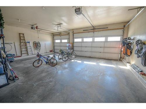 10817 Lexington Street, Rural Grande Prairie No. 1, County Of, AB - Indoor Photo Showing Garage