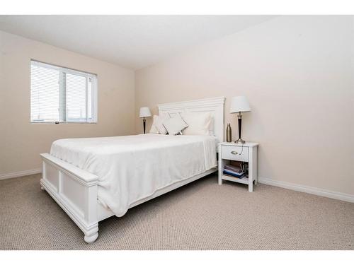 106-9810 96 Street, Grande Prairie, AB - Indoor Photo Showing Bedroom