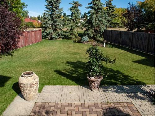 9542 Wedgewood Dr. South, Wedgewood, AB - Outdoor With Backyard